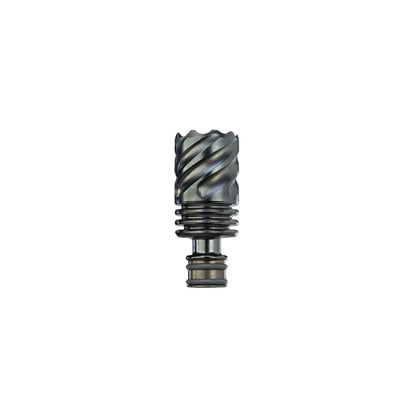 Rundes Einzelteil vom Produkt The HyperDyn Vaporizer von DynaVap aus Titan auf einem weißen Hintergrund.