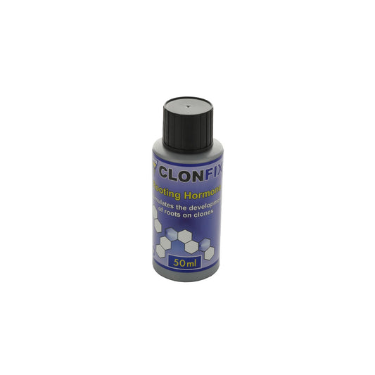 Pflanzenhilfsmittel ClonFix von der Marke Hesi in einem grauen 50ml Kunststofffläschchen mit blauem Etikett und schwarzem Deckel vor einem einfarbigen, weißen Hintergrund.